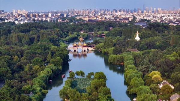 360配资网 瘦西湖: 董事会审议通过拟发行H股的议案